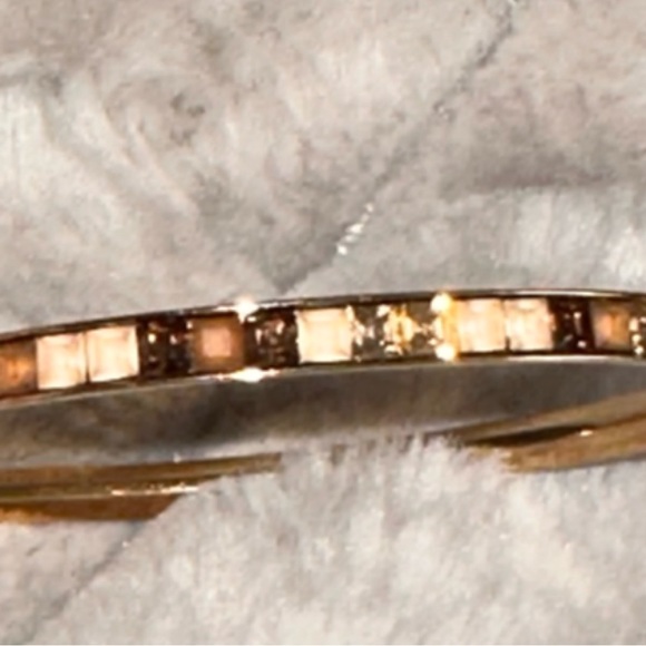 COPY - Swarovski Atelier Crystal Victor & Rolf Bangle - Picture 7 of 9